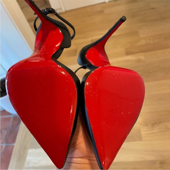 Christian Louboutin Uptown Heels with ankle strap - Picture 2 of 6